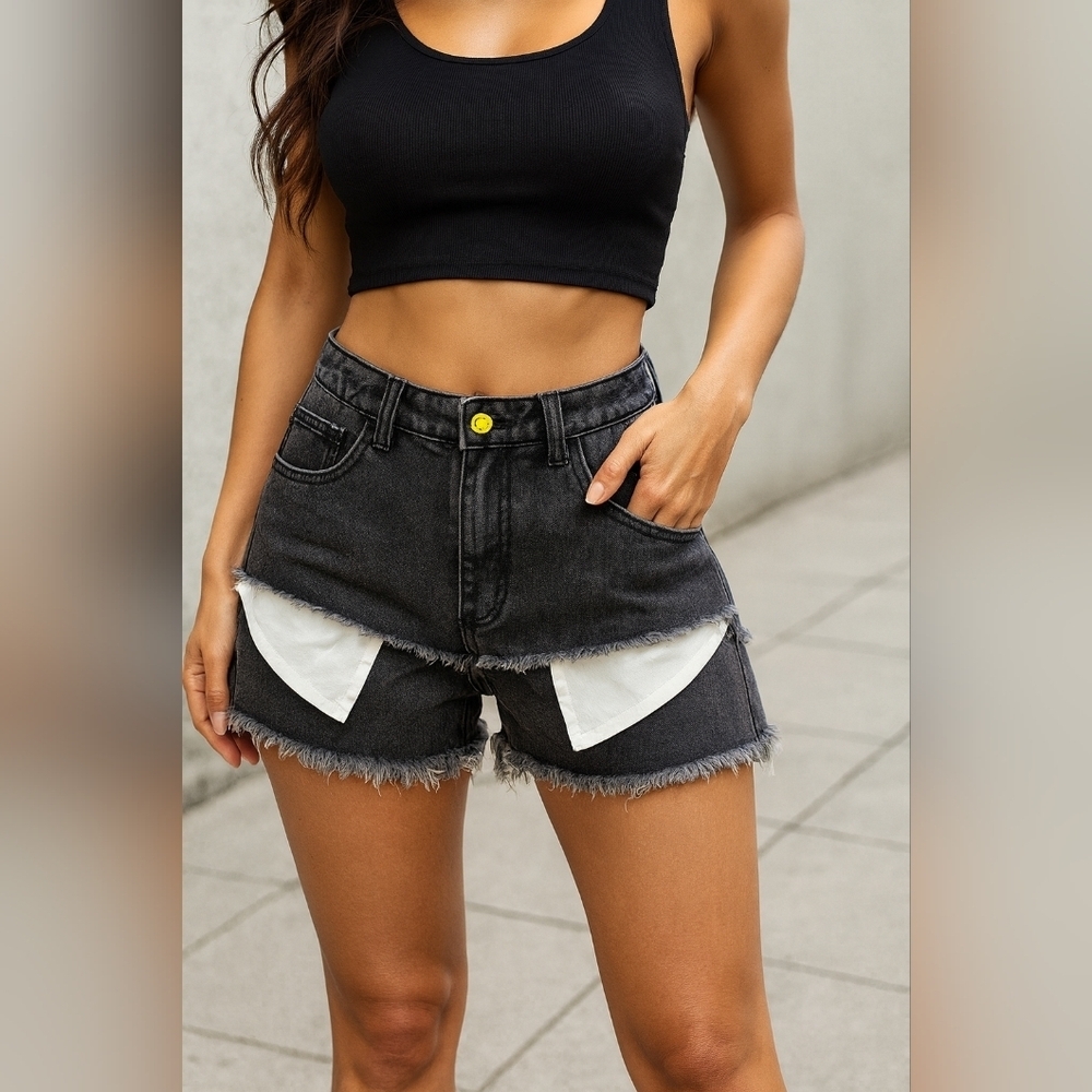 13DE Marzo Stylish Black Denim Women's Shorts Size S